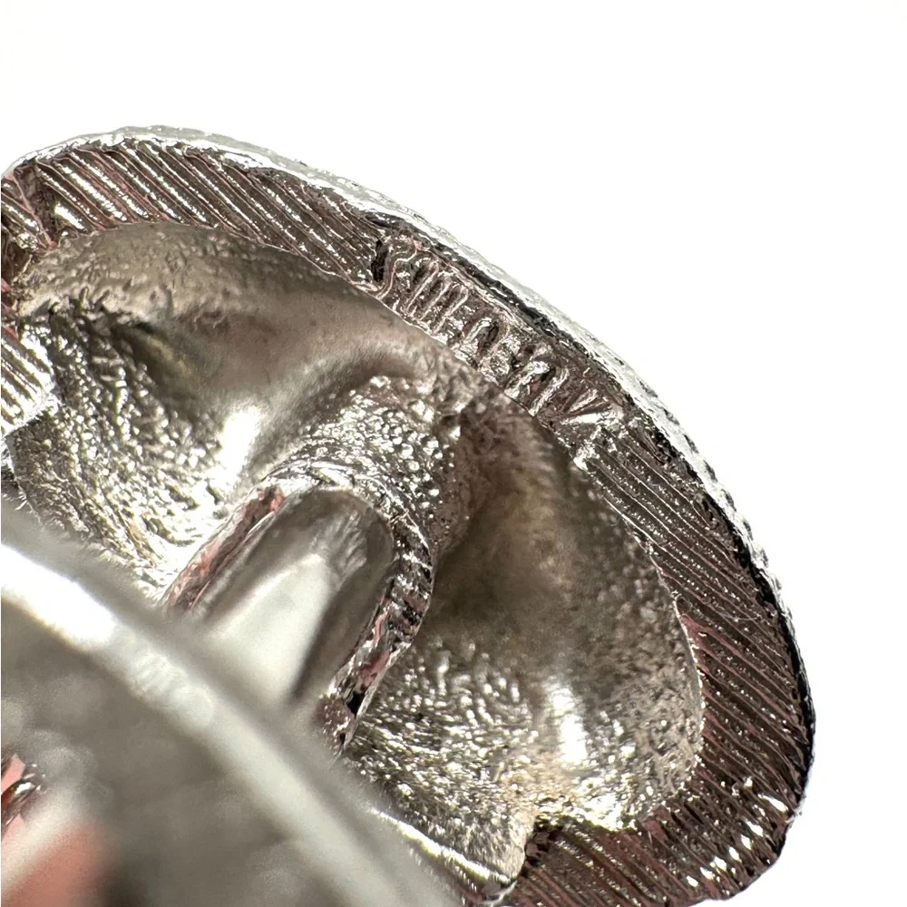 Vintage SWANK Silver Mesh Oval Foldover Cufflinks